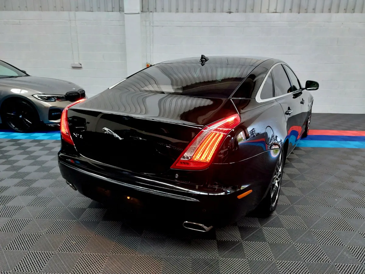 JAGUAR XJ L -ALL THE TOYS- FULLY LOADED 3.0D V6 - Image 3