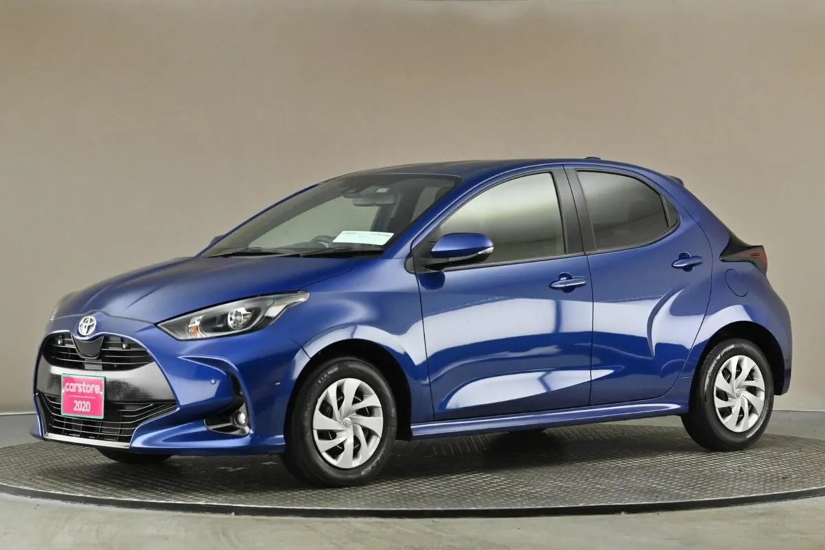 Toyota Yaris 1.0 AUTO PETROL **REVERSE CAM**PARK S - Image 4