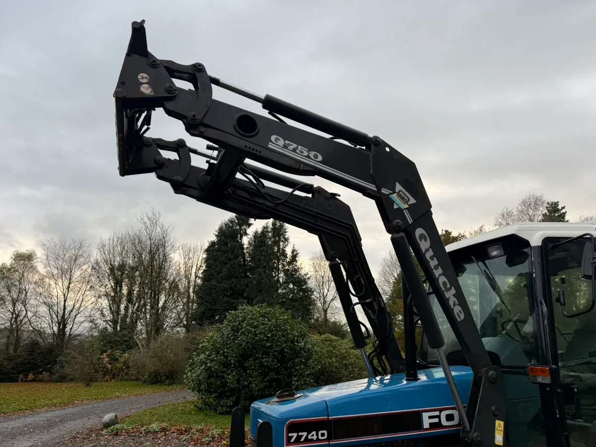 1992 Ford 7740 SL 12x12 40k €22495 No Vat - Image 3