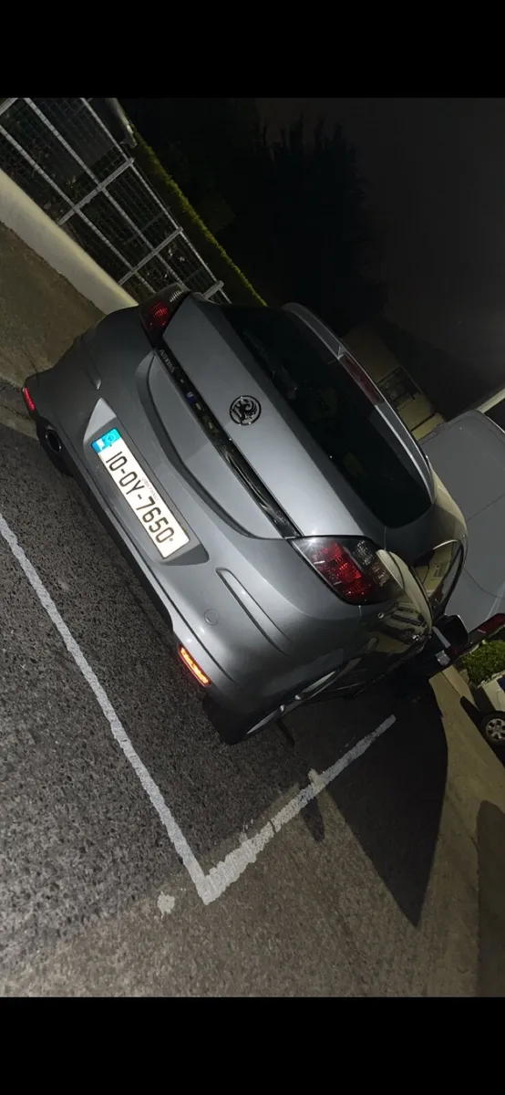 Vauxhall Astra 2010 - Image 1