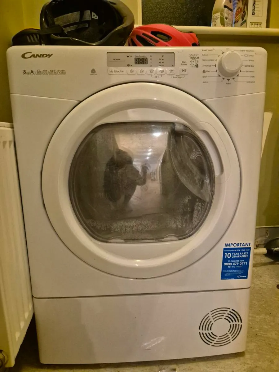 Bathroom shower door/Towel heater/Washer and dryer - Image 2