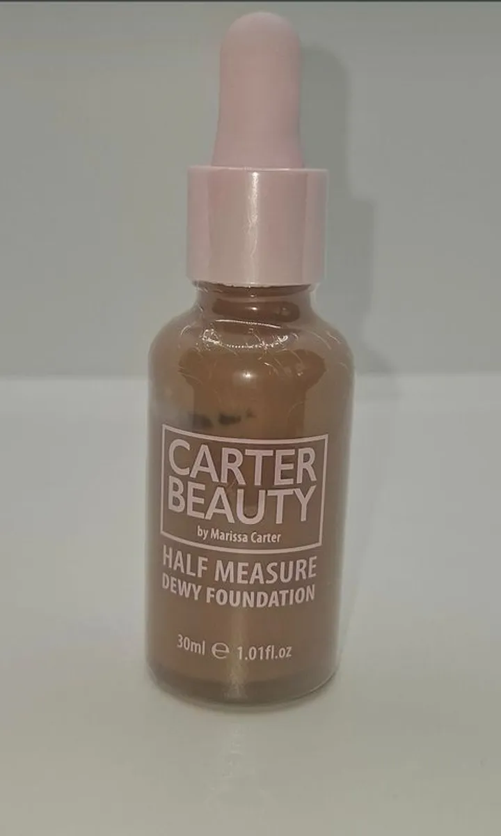 Carter Beauty Foundation Bulk Sale - Image 2