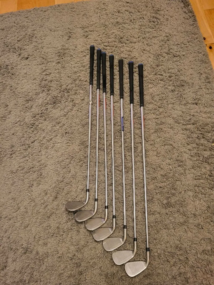 Golf clubs - Image 1