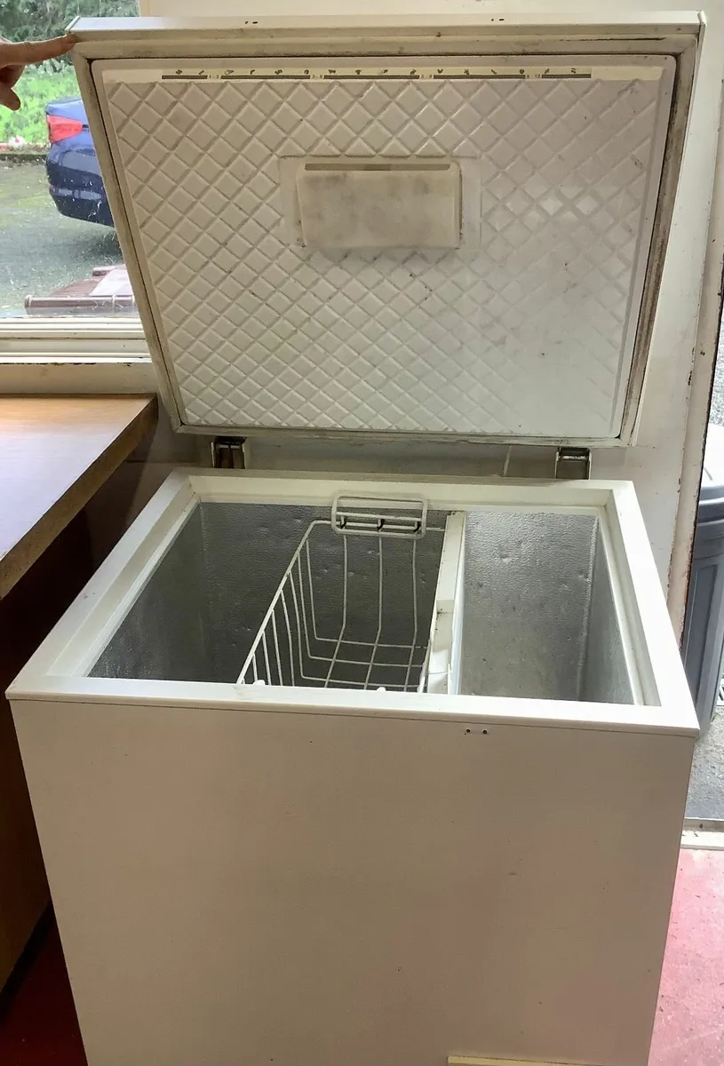 2 x Chest Freezers for sale - Image 2