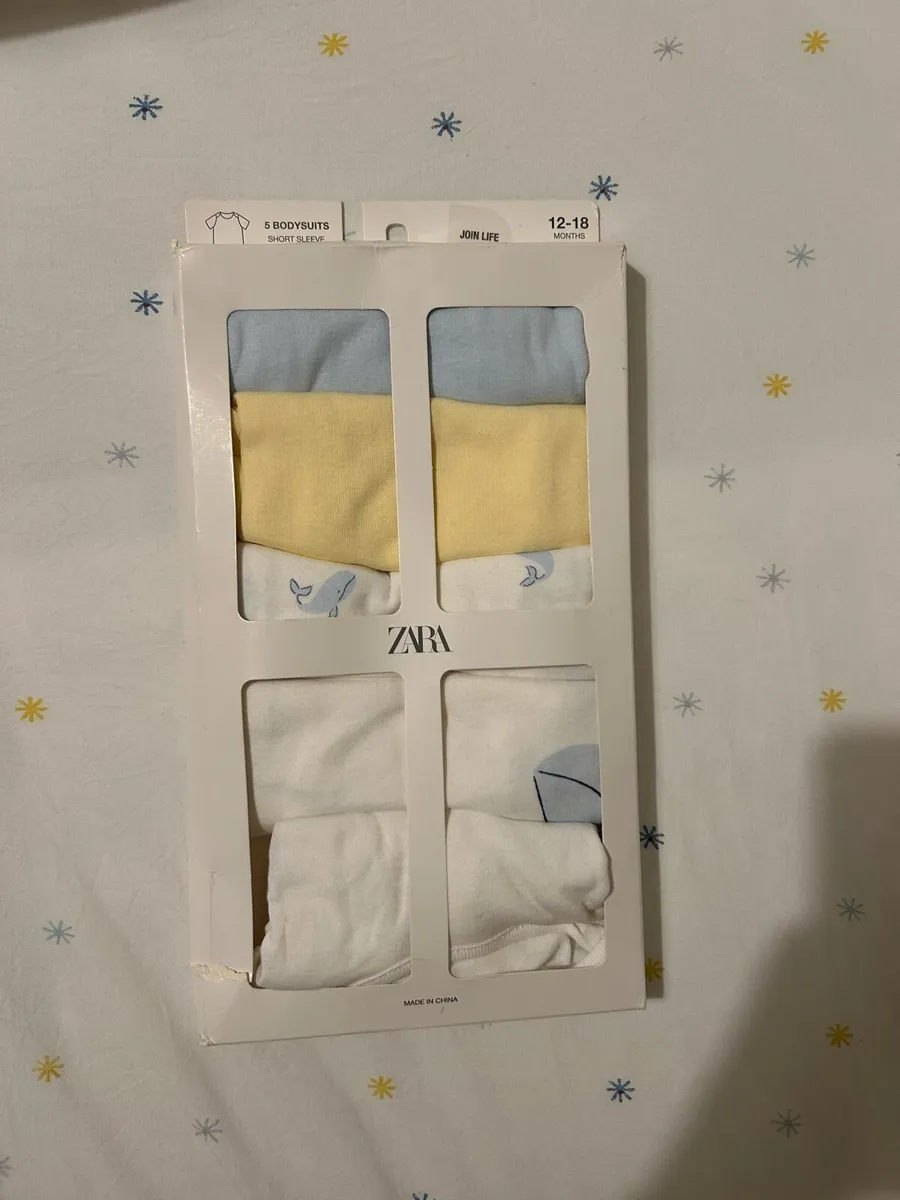 Zara baby short sleeve bodysuits NEW - Image 3