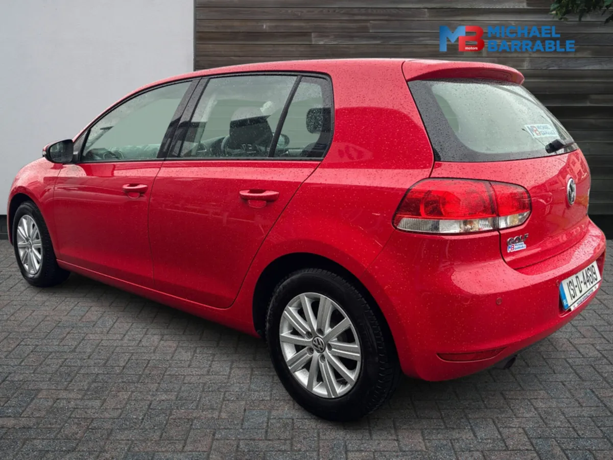 Volkswagen Golf 1.2L Petrol Automatic TSI - Image 4