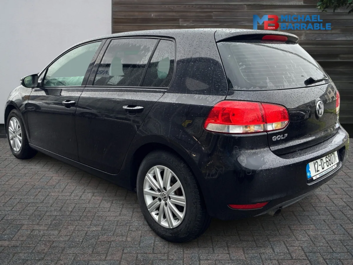 Volkswagen Golf 1.2L Petrol Automatic TSI - Image 4