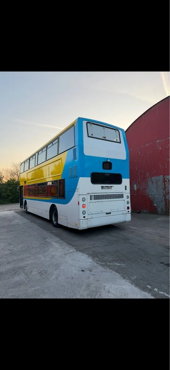 Double decker - Image 4