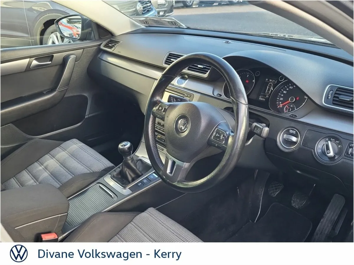 Volkswagen Passat 2.0 TDI 140 BHP BLUEMOTION TECH - Image 2