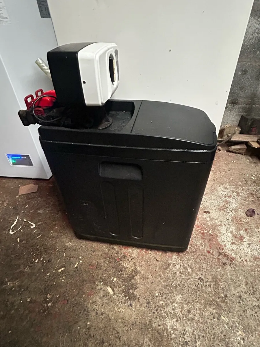 Water Softener - Image 1