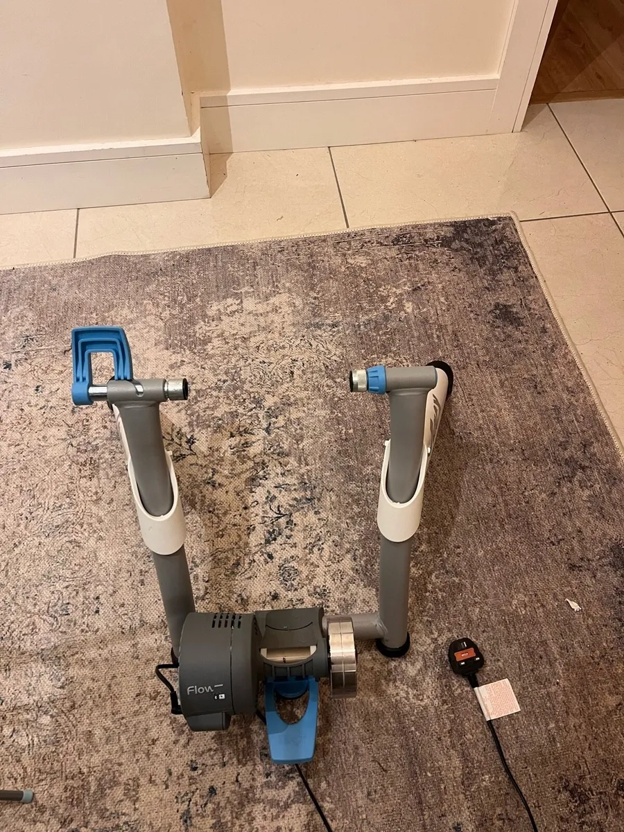 Tacx flow smart turbo trainer - Image 3