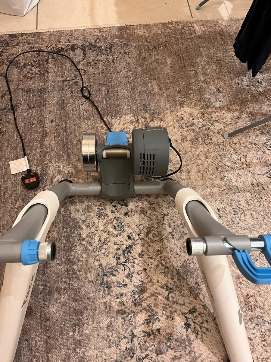 Tacx flow smart turbo trainer - Image 4
