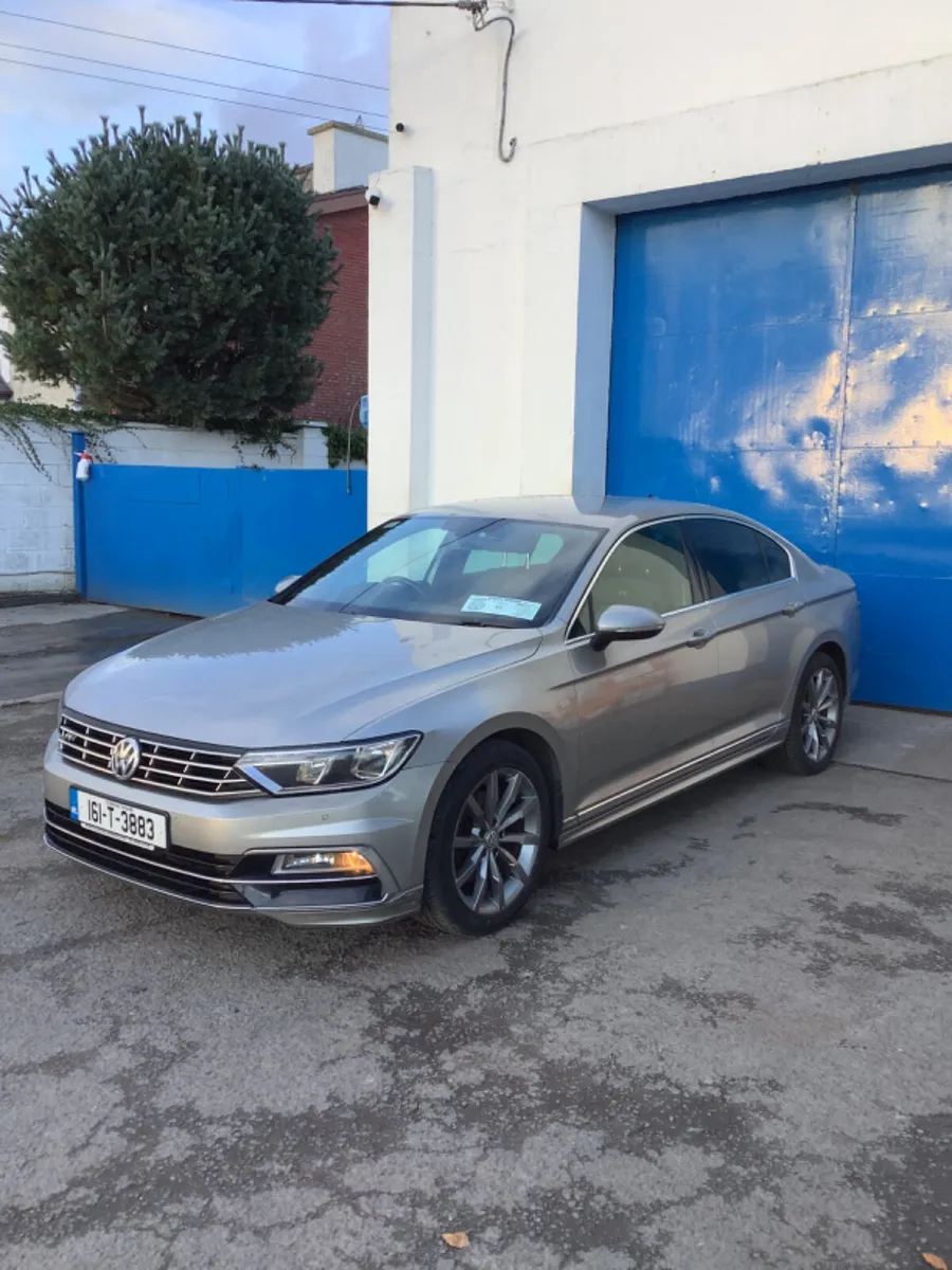 Volkswagen Passat 2016  R-Line - Image 2