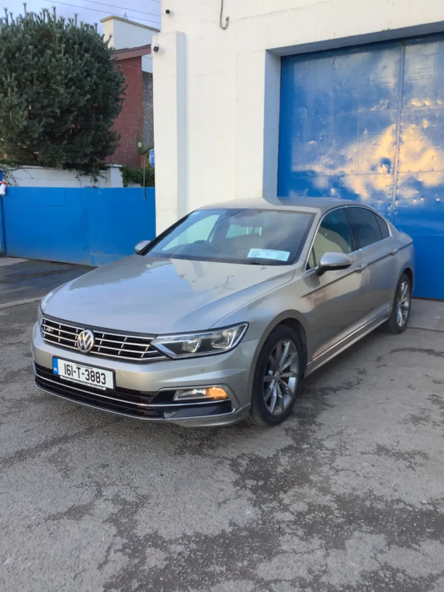Volkswagen Passat 2016  R-Line - Image 1