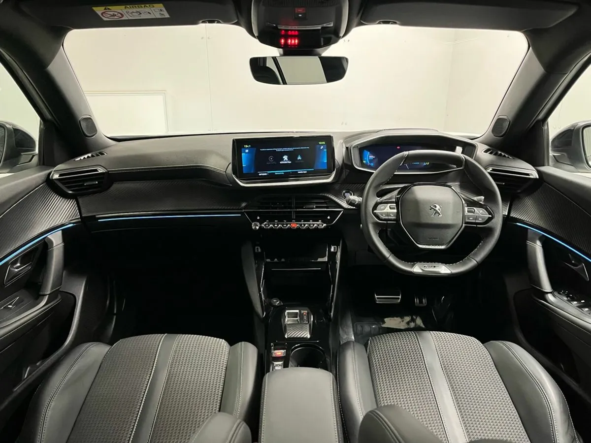 Peugeot 2008 GT EV 50kWh 136PS - Reversing Camera - Image 4