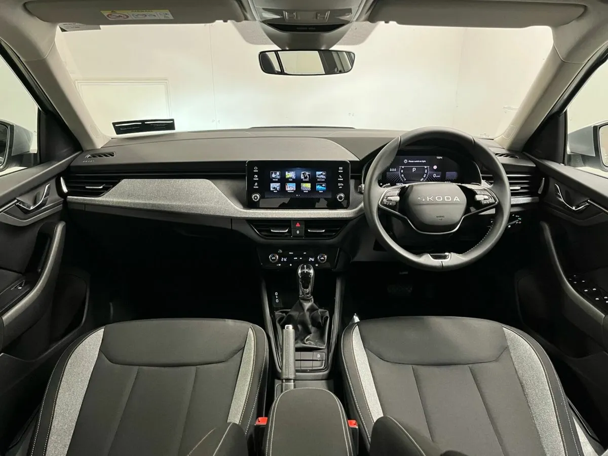 Skoda Kamiq Selection DSG 1.0TSI 115BHP - Parking - Image 4