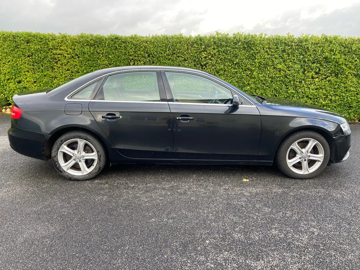 Audi A4 2013 - Image 4