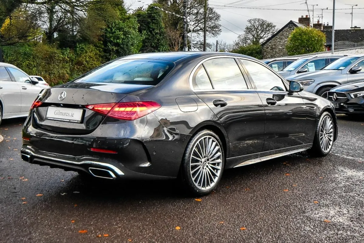 Mercedes-Benz C-Class C200d AMG Night Pack Auto 19 - Image 3