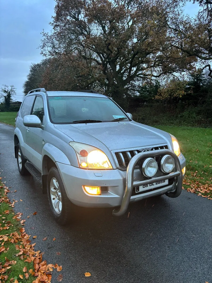 Toyota landcruiser - Image 1