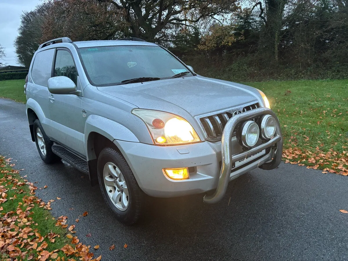 Toyota landcruiser - Image 4