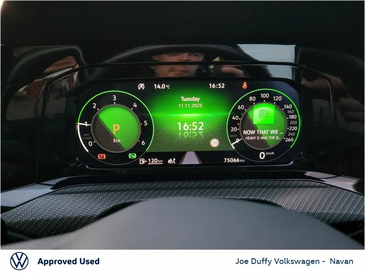 Volkswagen Golf R-LINE 2.0TDI 150HP AUTO - Image 2