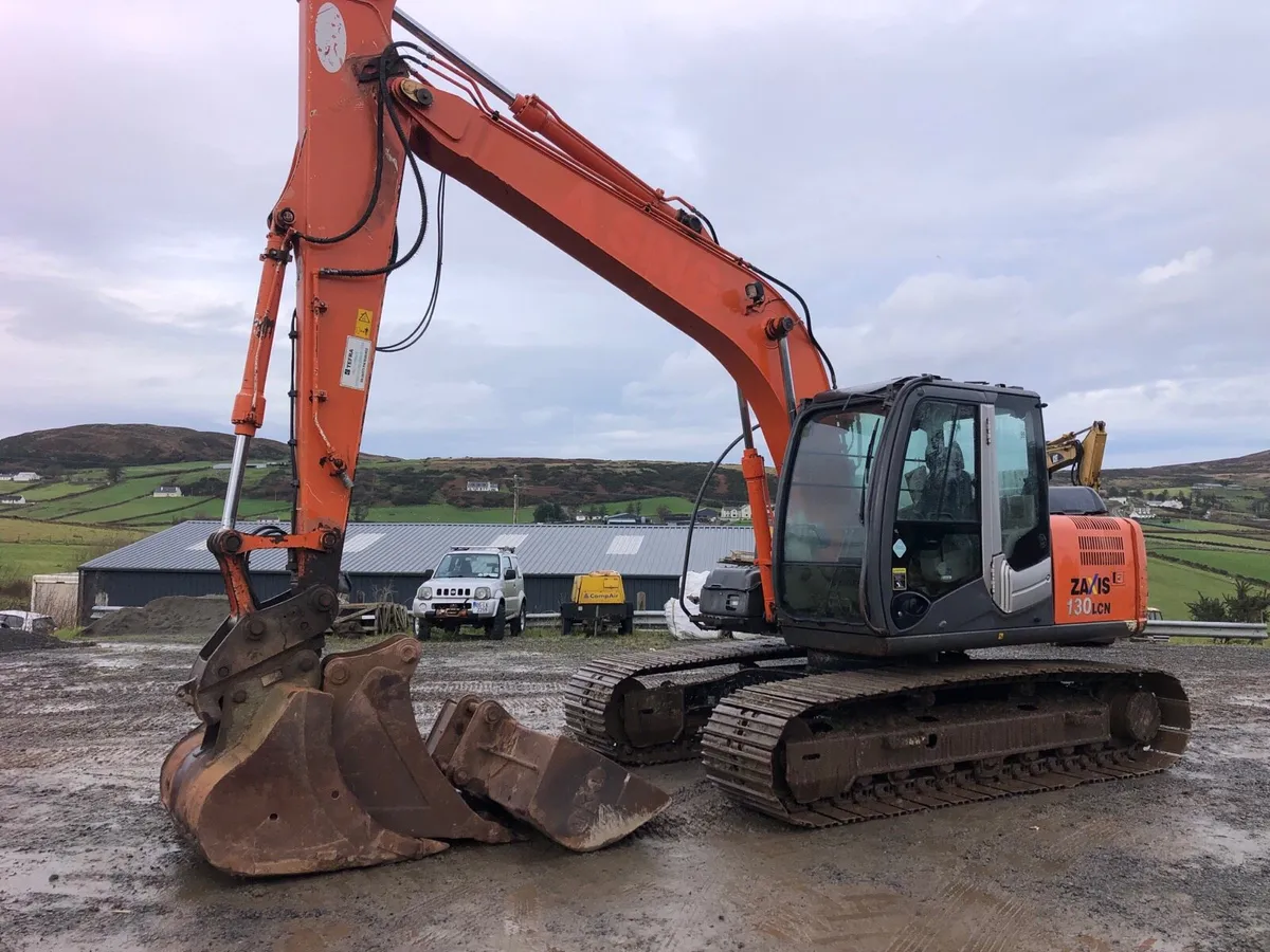 Hitachi zx130-3 - Image 1