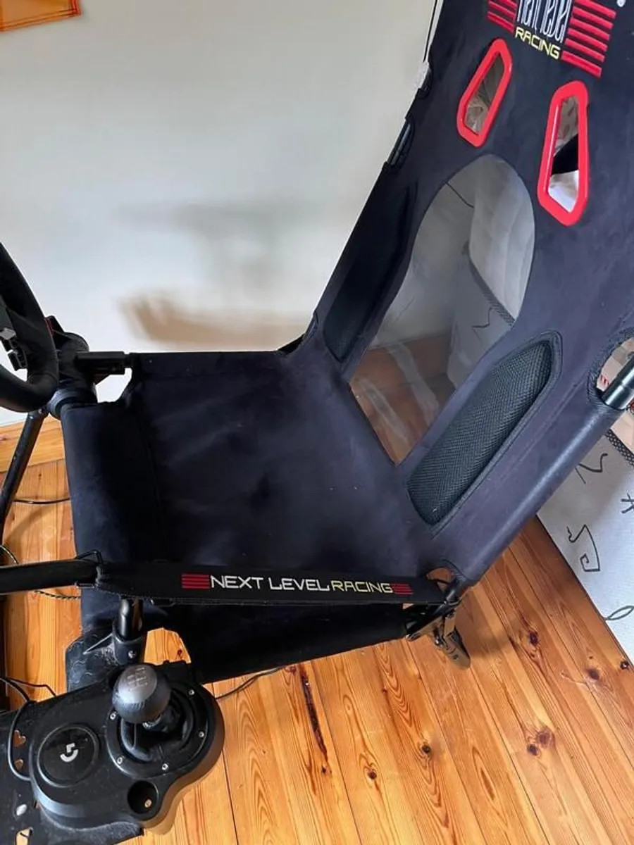 Gaming Chair / Wheel and Pedals / Driving Force Shifter + Games - Image 2
