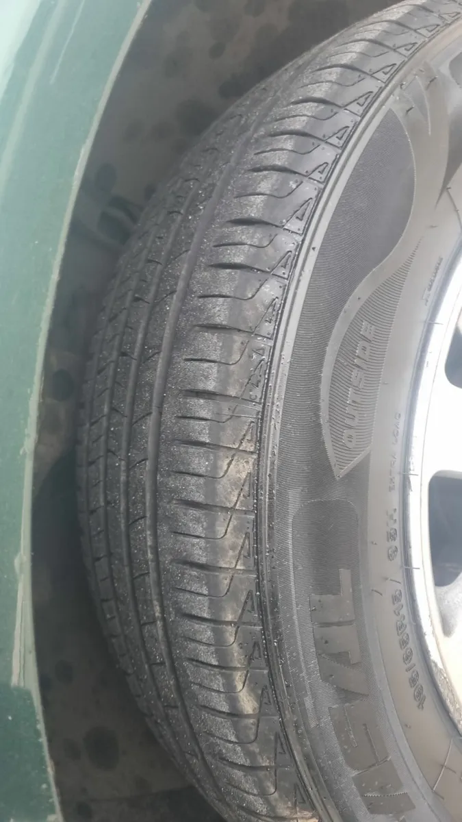 Volkswagen Passat 2000 - Image 3