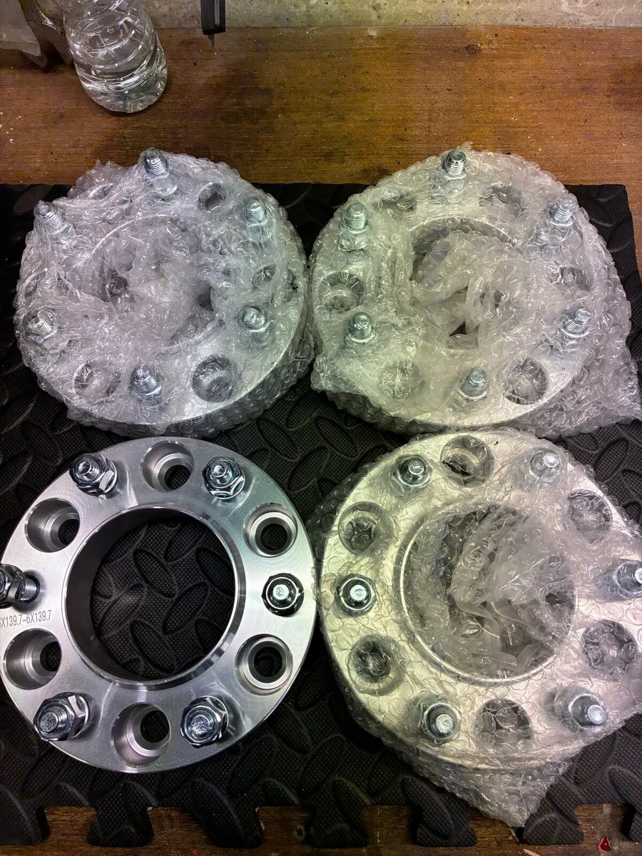 Vw Amarok 40mm wheel spacers - Image 1