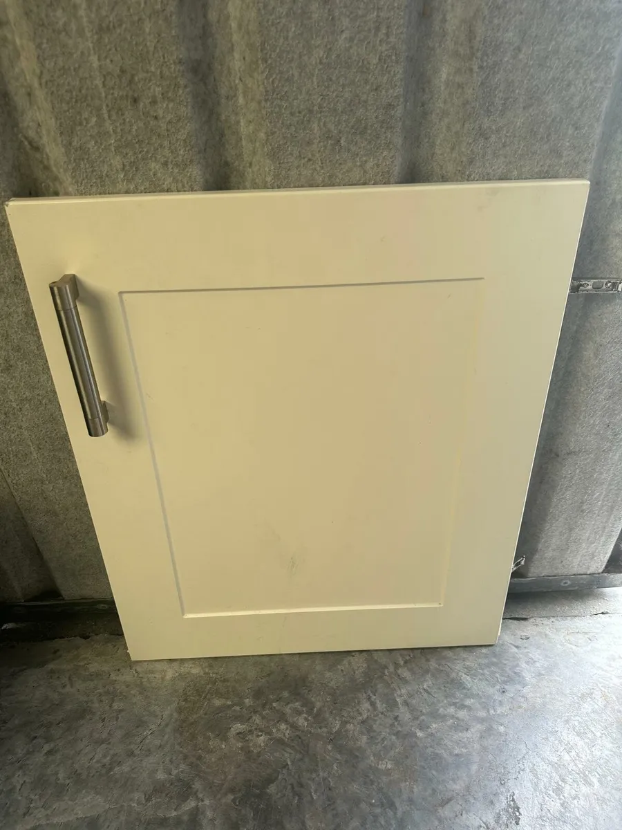 Kitchen/Utility Units - Image 4