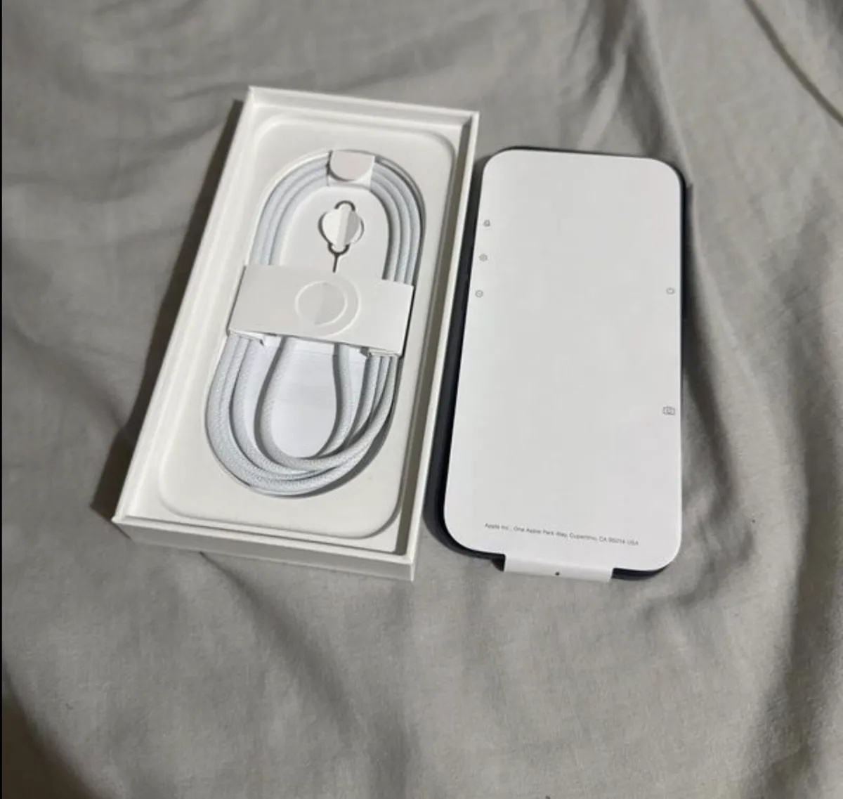 iPhone 17 Pro 256GB - Image 3