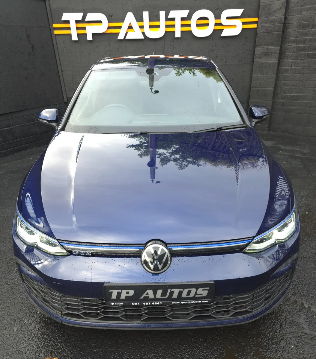 Volkswagen Golf  GTE 2021 - Image 4