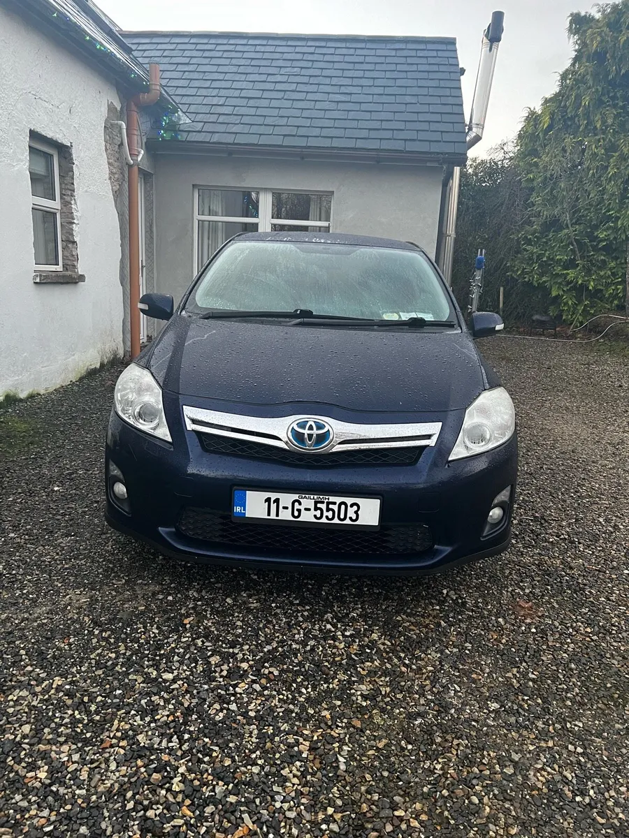 Toyota Auris T4 Hybrid - Image 4