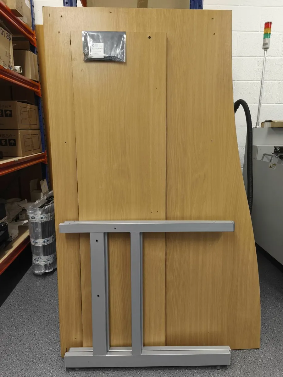 Office desk 160 x 100cm - Image 3