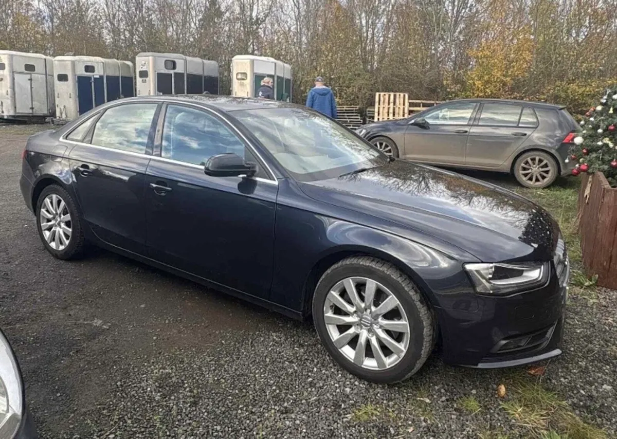 2015 Audi a4 nice condition - Image 1