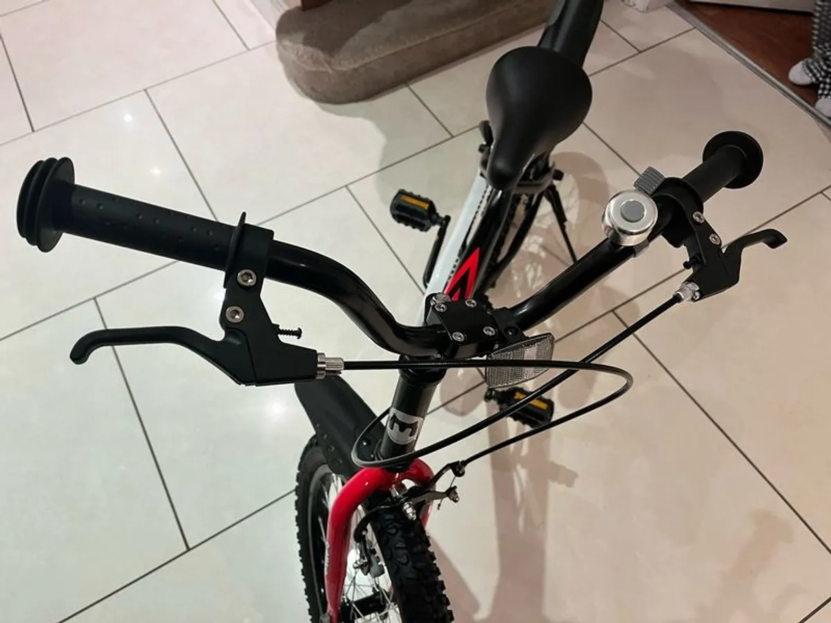 Kids Bike 18inch - Image 4