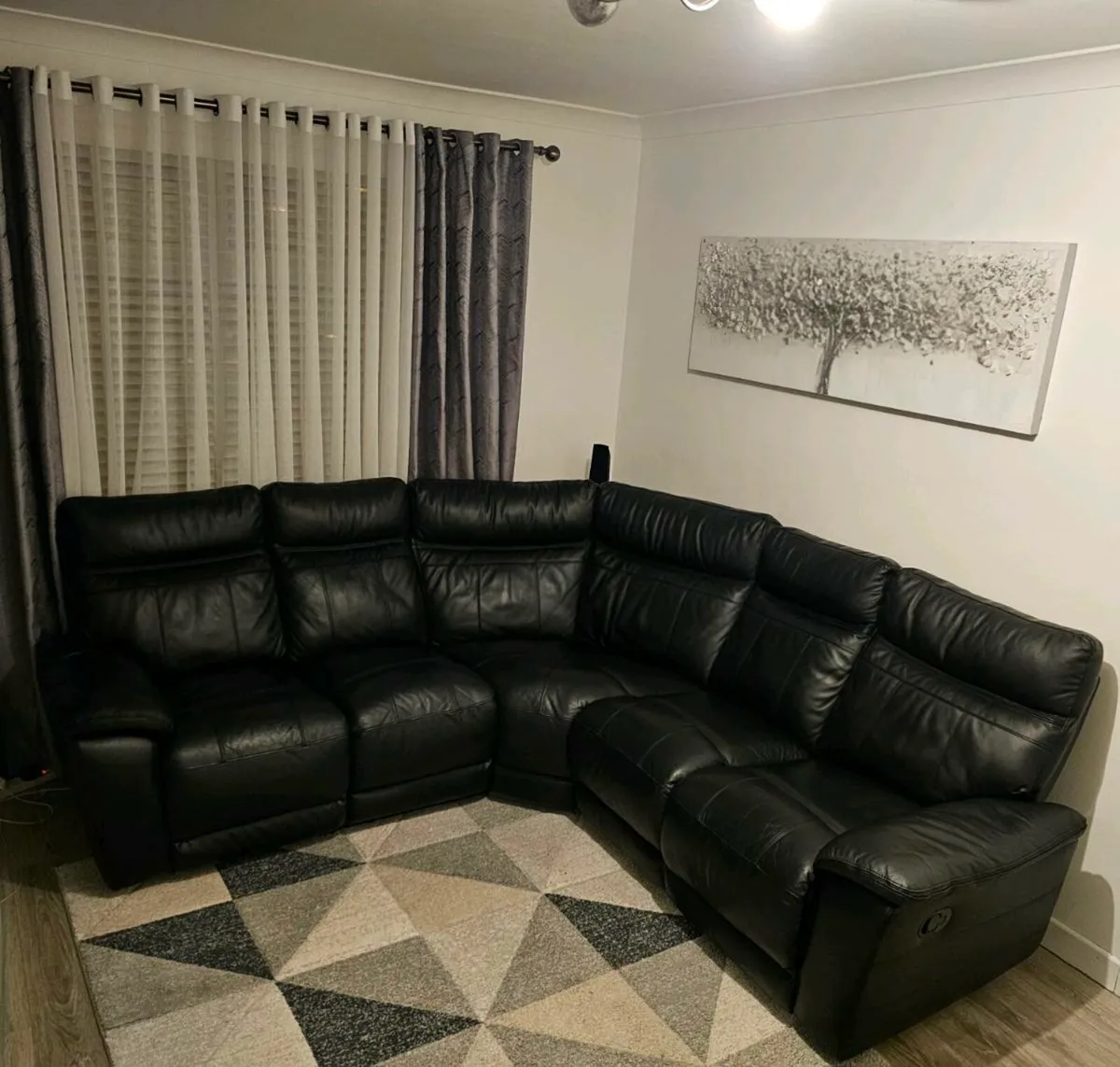 Black Leather Recliner Corner Sofa – Excellent Con - Image 1