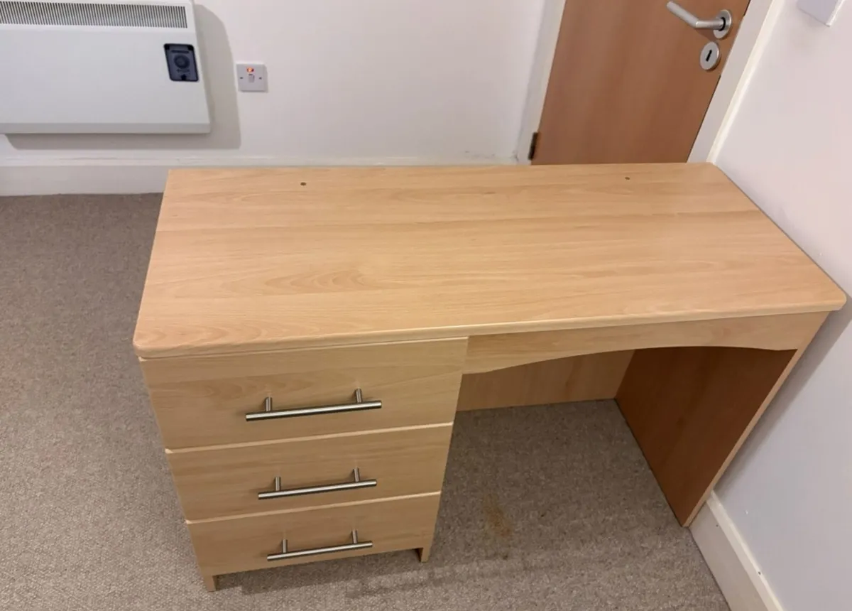 Study Table and - Image 2