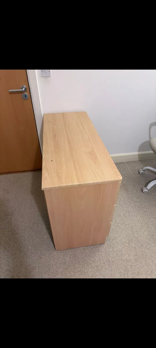 Study Table and - Image 3