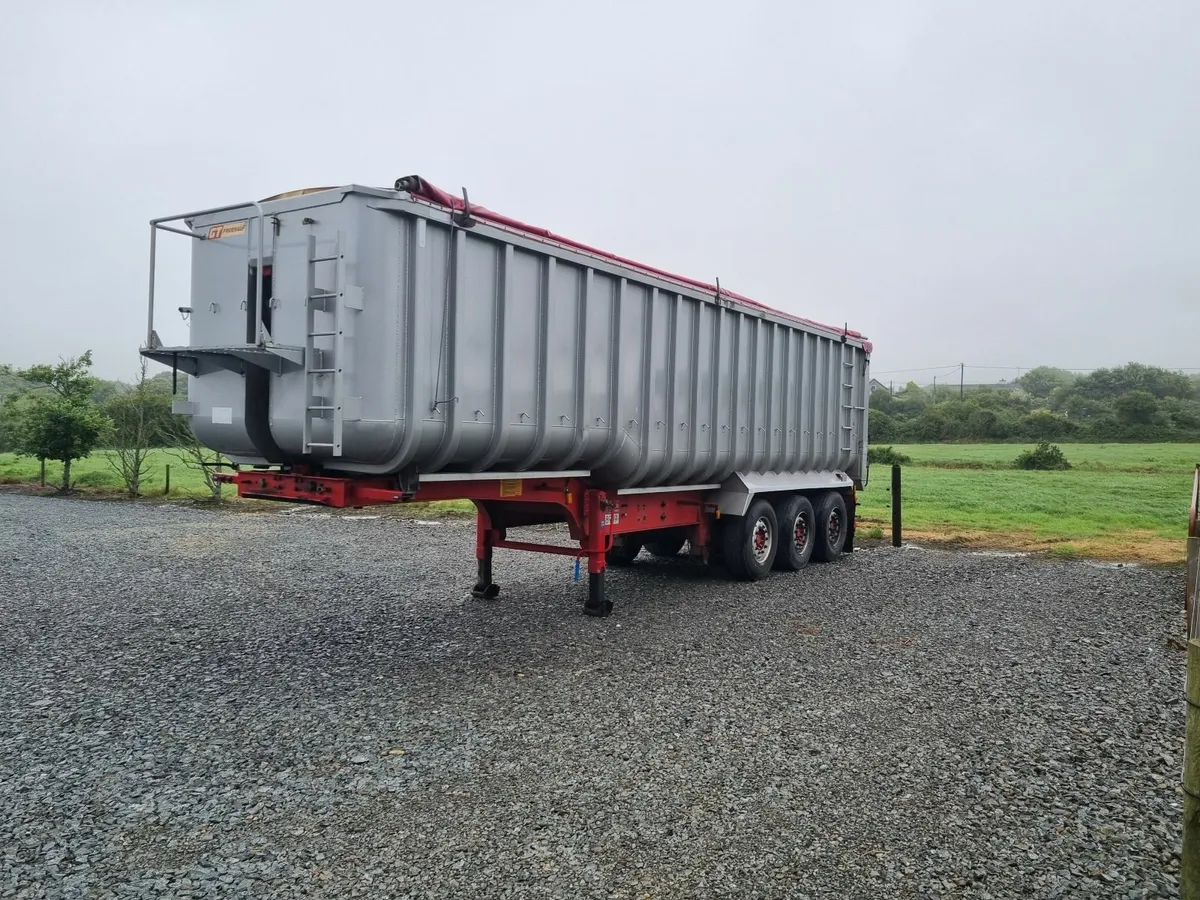 Fruehauf Tipping Trailer - Image 1
