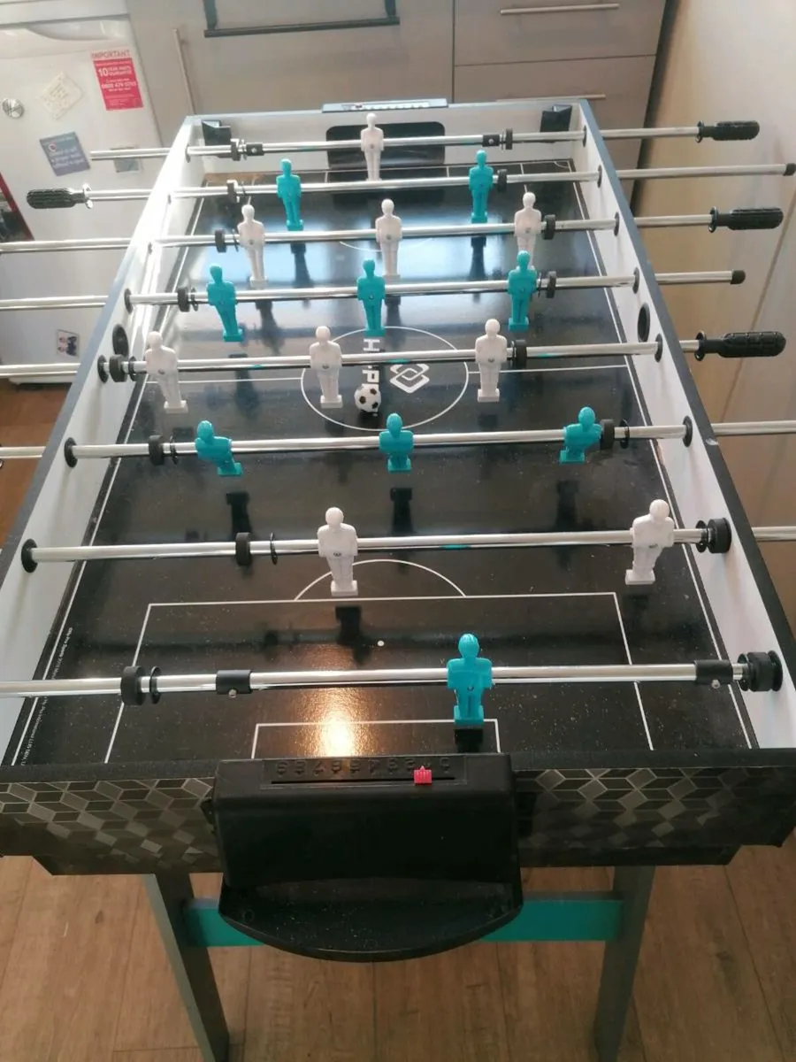 Foldable multi play table - Image 1