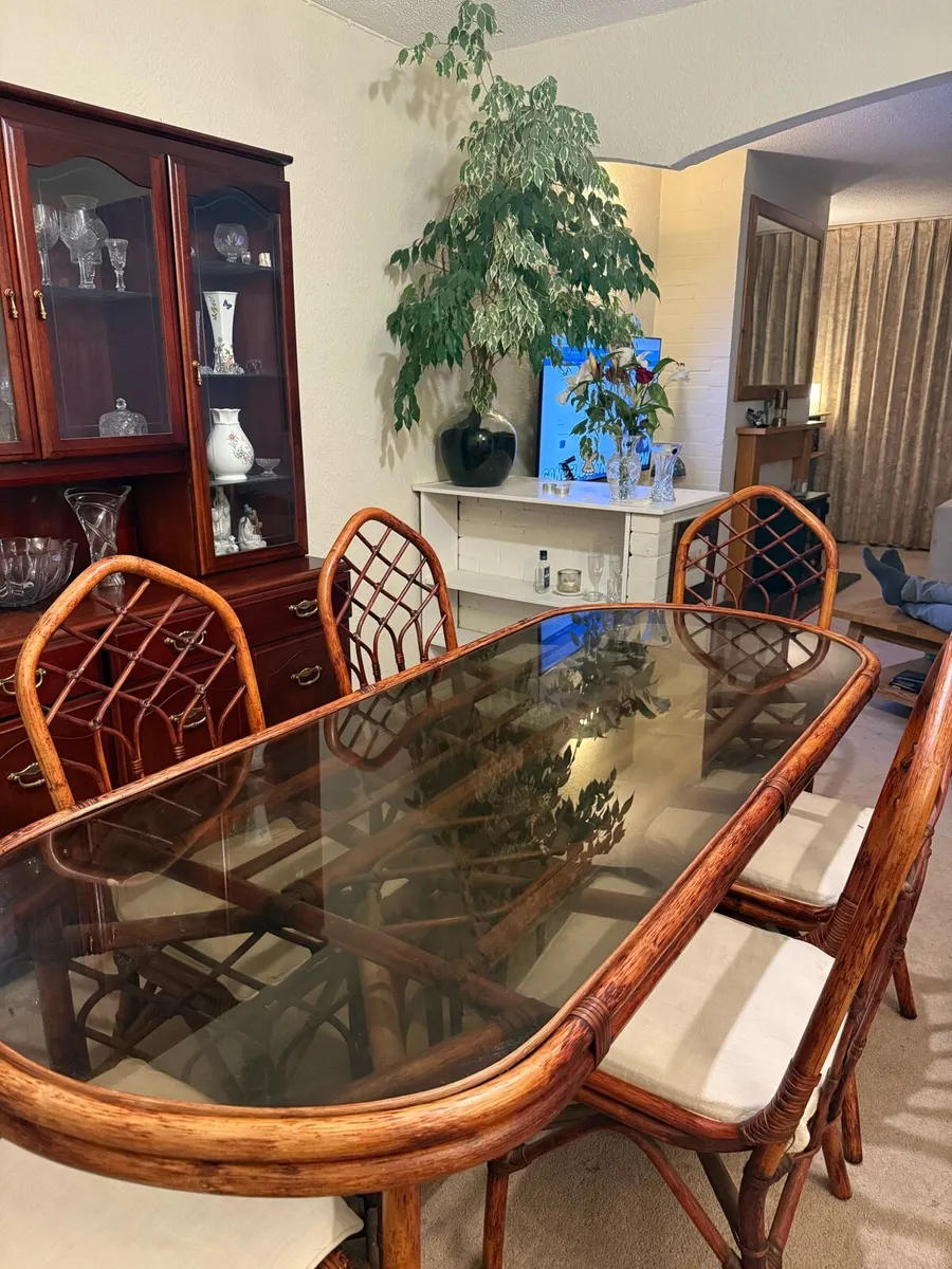 Dining Table with 6 Chairs - Image 1