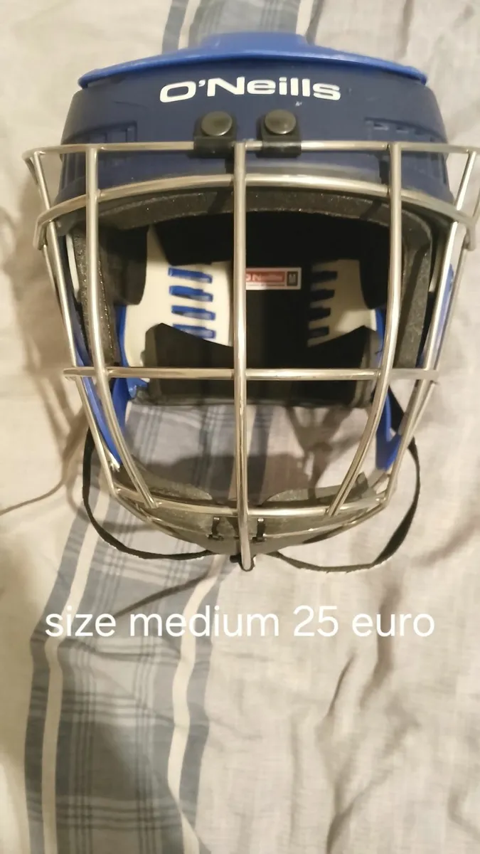 Various items - Image 1