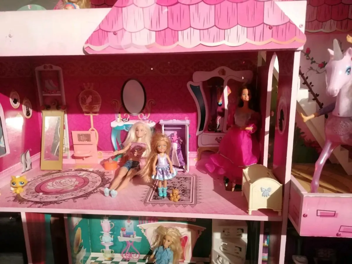 Dolls houses - Image 4