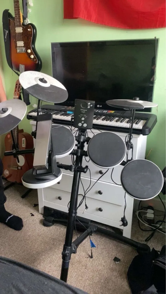 Roland V drums - Image 1