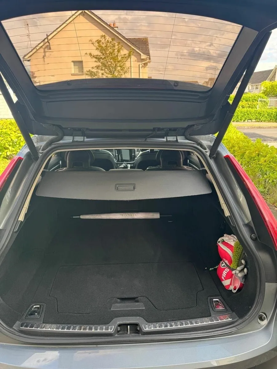 Volvo V90 2017 - Image 3