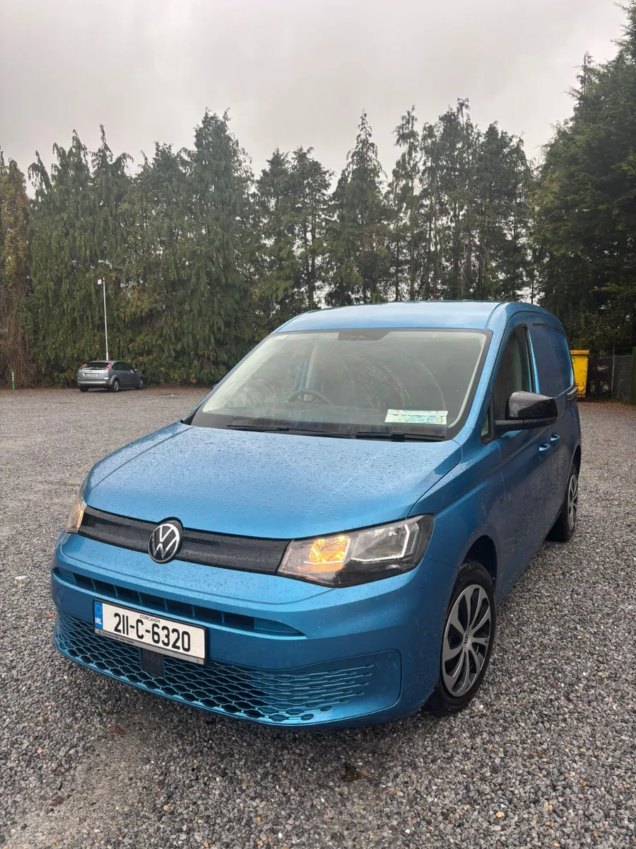 2021 Volkswagen Caddy Diesel - Image 4