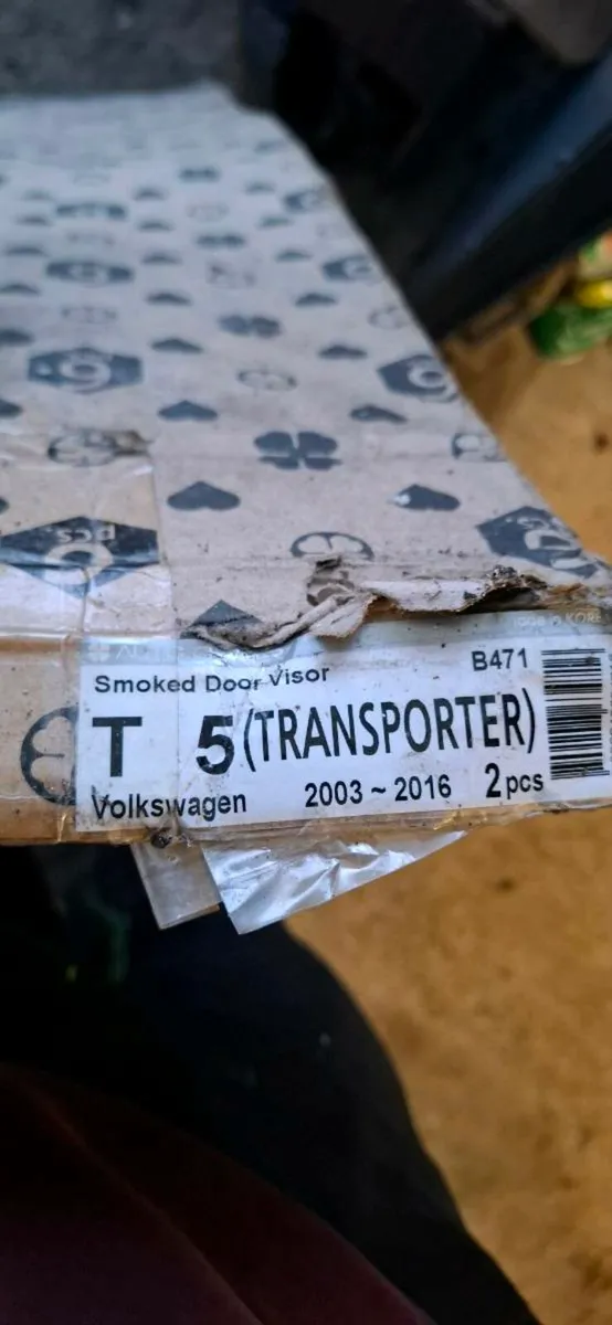 Wind deflectors T5 - Image 1