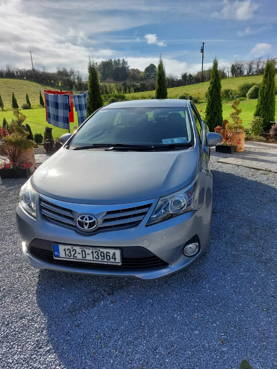 2013 Toyota Avensis 2.0D Overmount - Image 2
