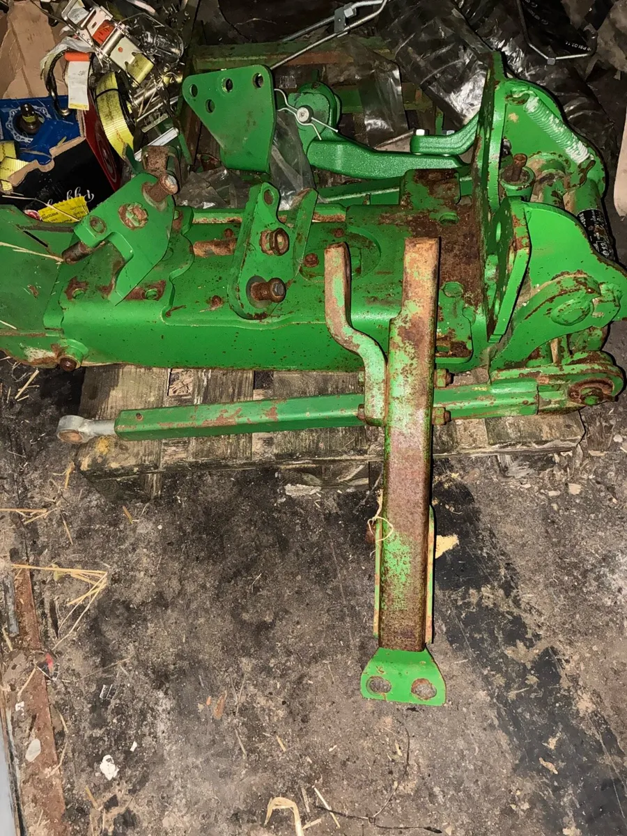 John Deere hitch - Image 3